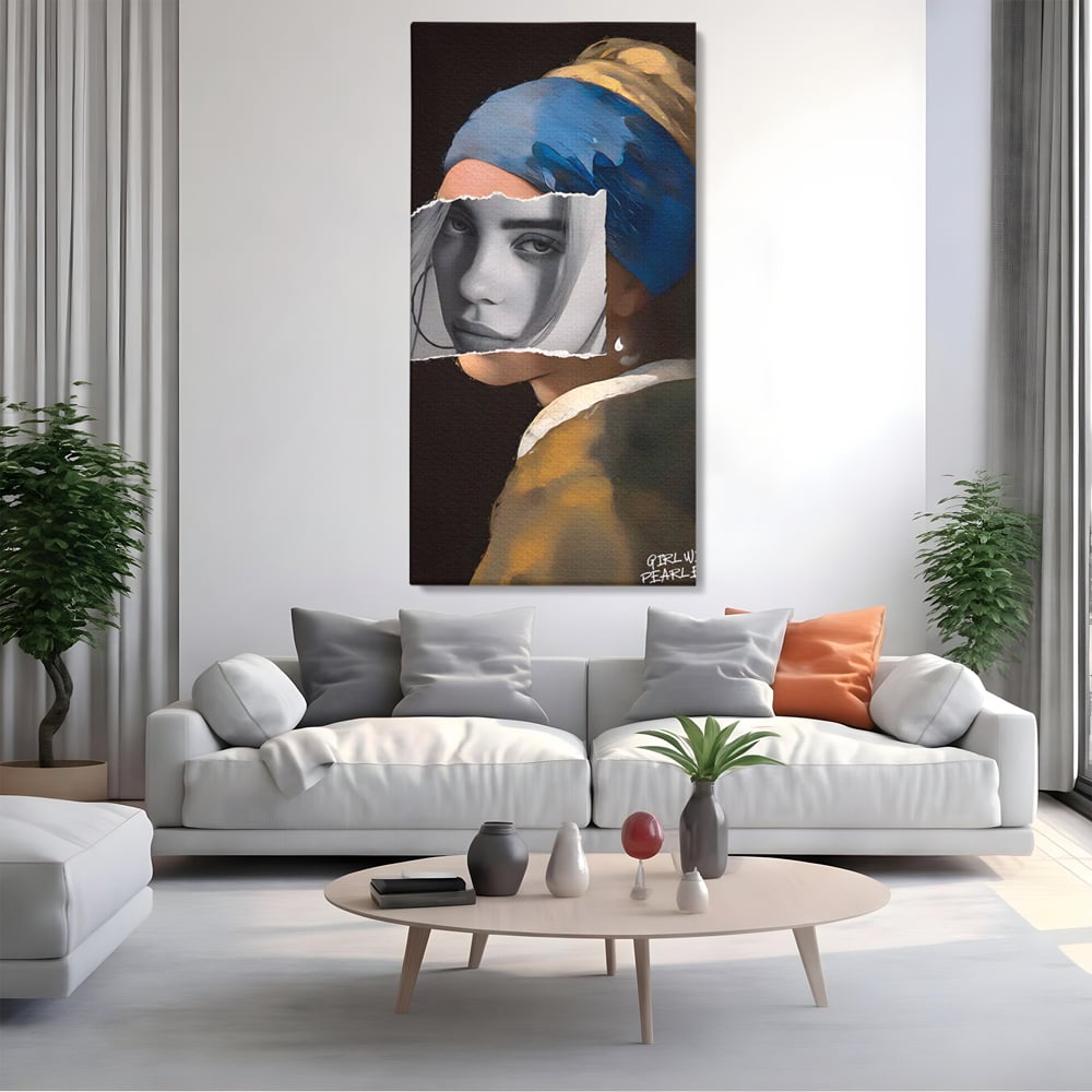 Tablou canvas cu tablou canvas portret feminin modern, fara rama, pe sasiu de lemn, pe perete intr-un living